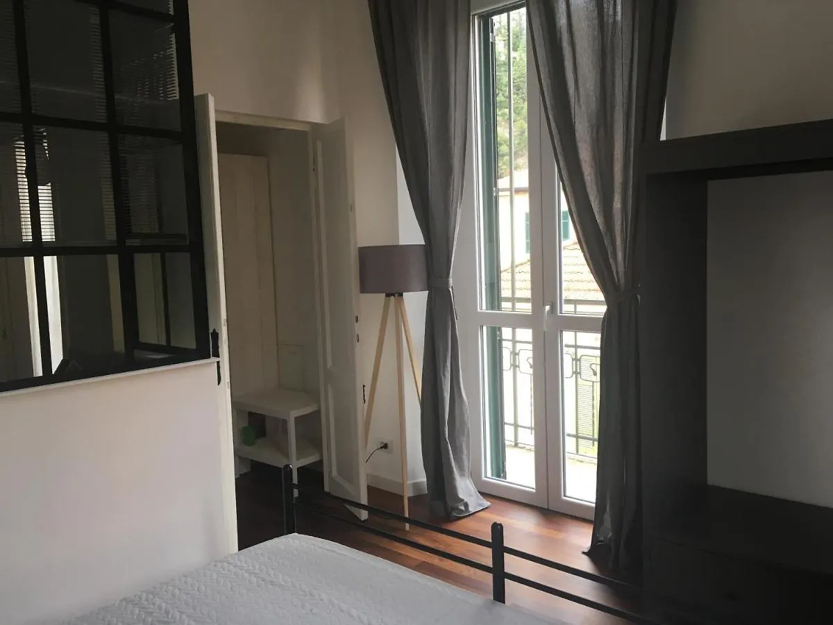 Joivy Stylish Apt In Centre Of Cernobbio Italy